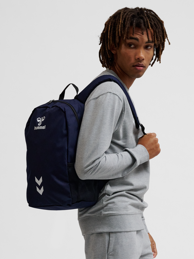 HUMMEL Essential Backpack – Marine