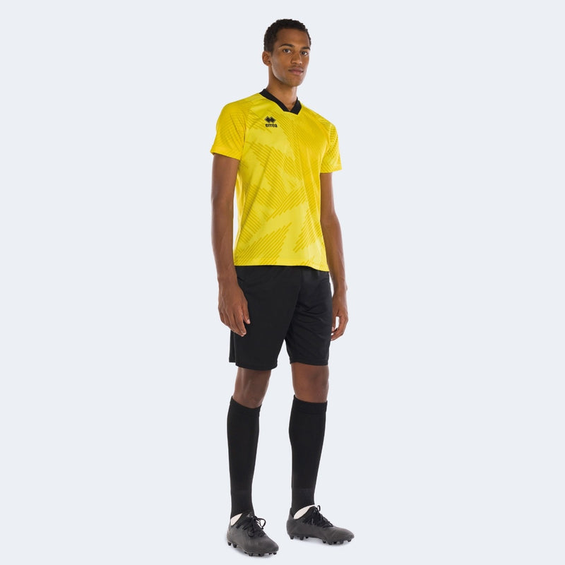 Errea Peter Goalie Shirt: Stile And Performance For Goalkeepers