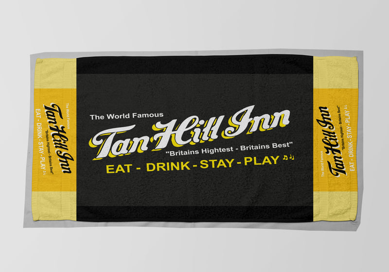 Tan Hill Inn Bath Towel